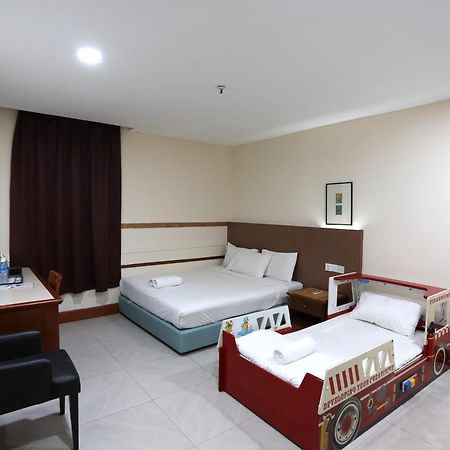 Hotel La Isra At Bukit Bintang กัวลาลัมเปอร์ ภายนอก รูปภาพ